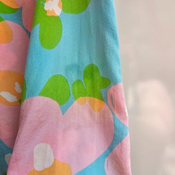 100% Silk Lilly Pulitzer Houston Top, Sorely Blue Mojo, Size Medium, Flaw - Picture 9 of 12